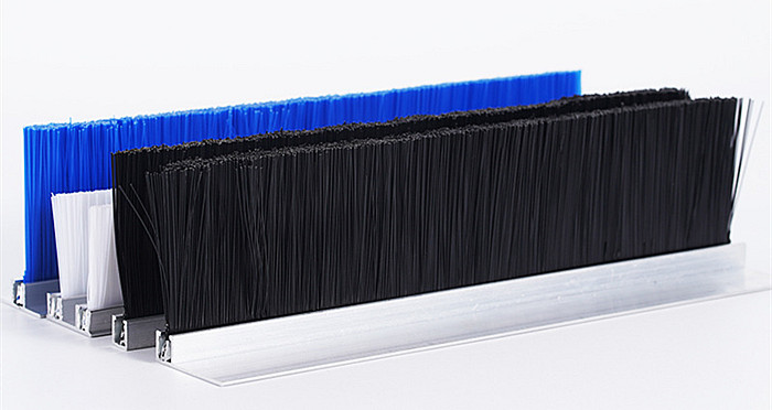 Poly Brush Strip